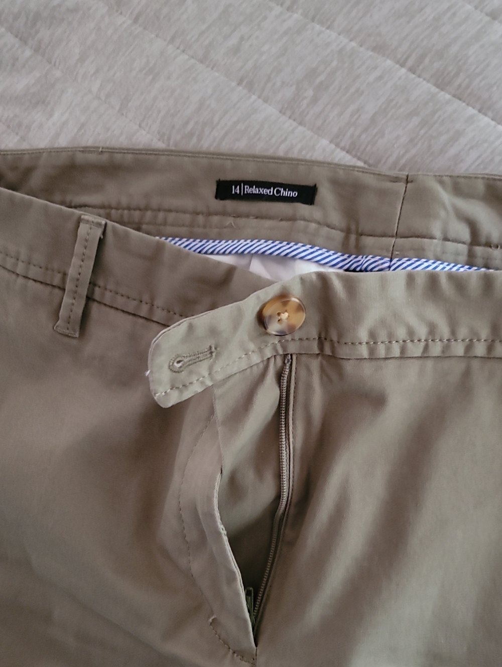 Chico Relaxed Chino Womens Pants in Khaki